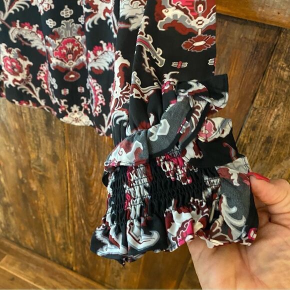 Kobi Halperin Sz M NWT Black Red Levi Ruffle Smocked Cuff Flowy 100% Silk Blouse - Picture 9 of 10